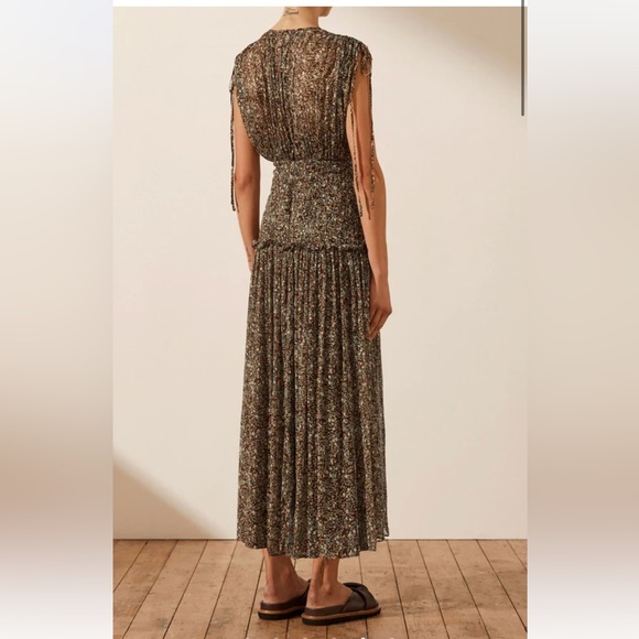 COPY - NWT Shona Joy Adeline Short Sleeve Ruched Midi Dress - Picture 2 of 4